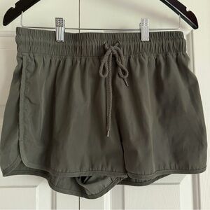 Women's Olive Elastic-Waist Casual Shorts with Drawstring